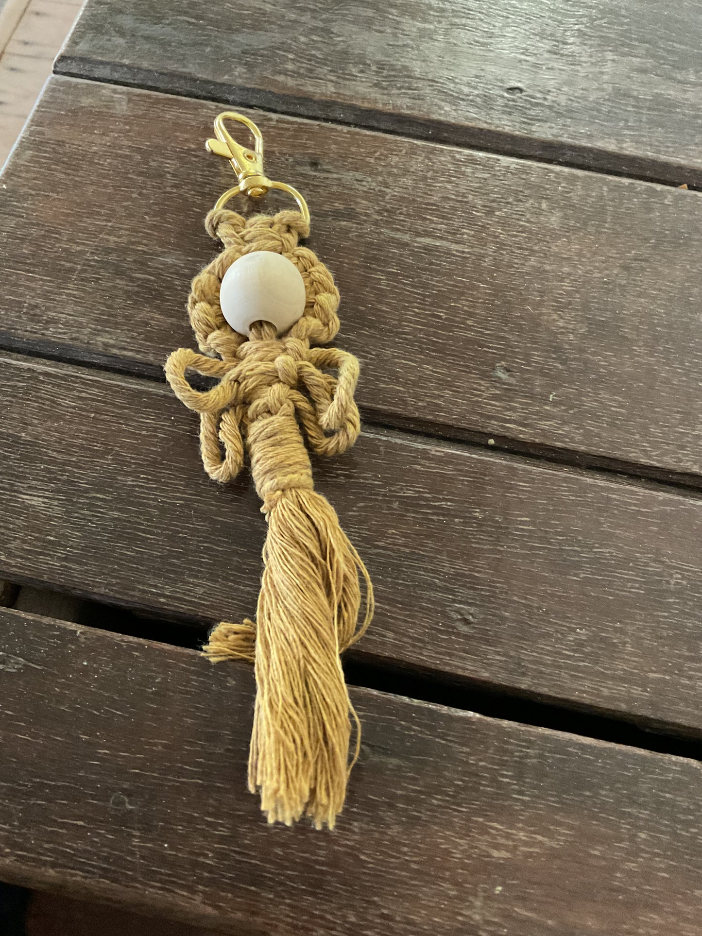 Handmade bead key ring - Latte