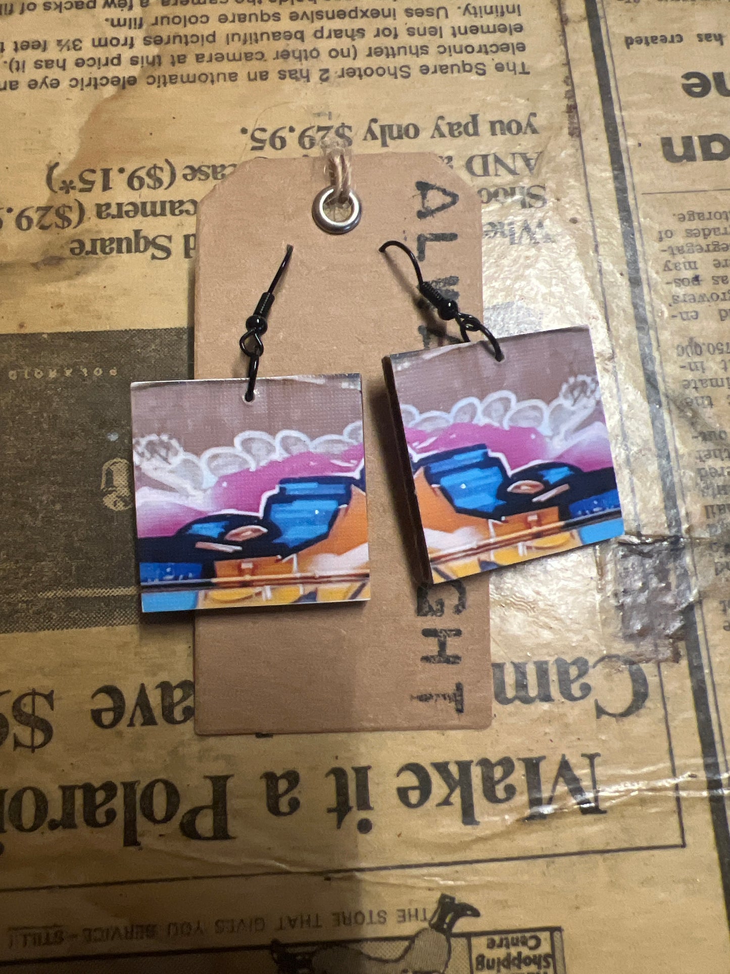 Graffiti Earrings (3x3cm)