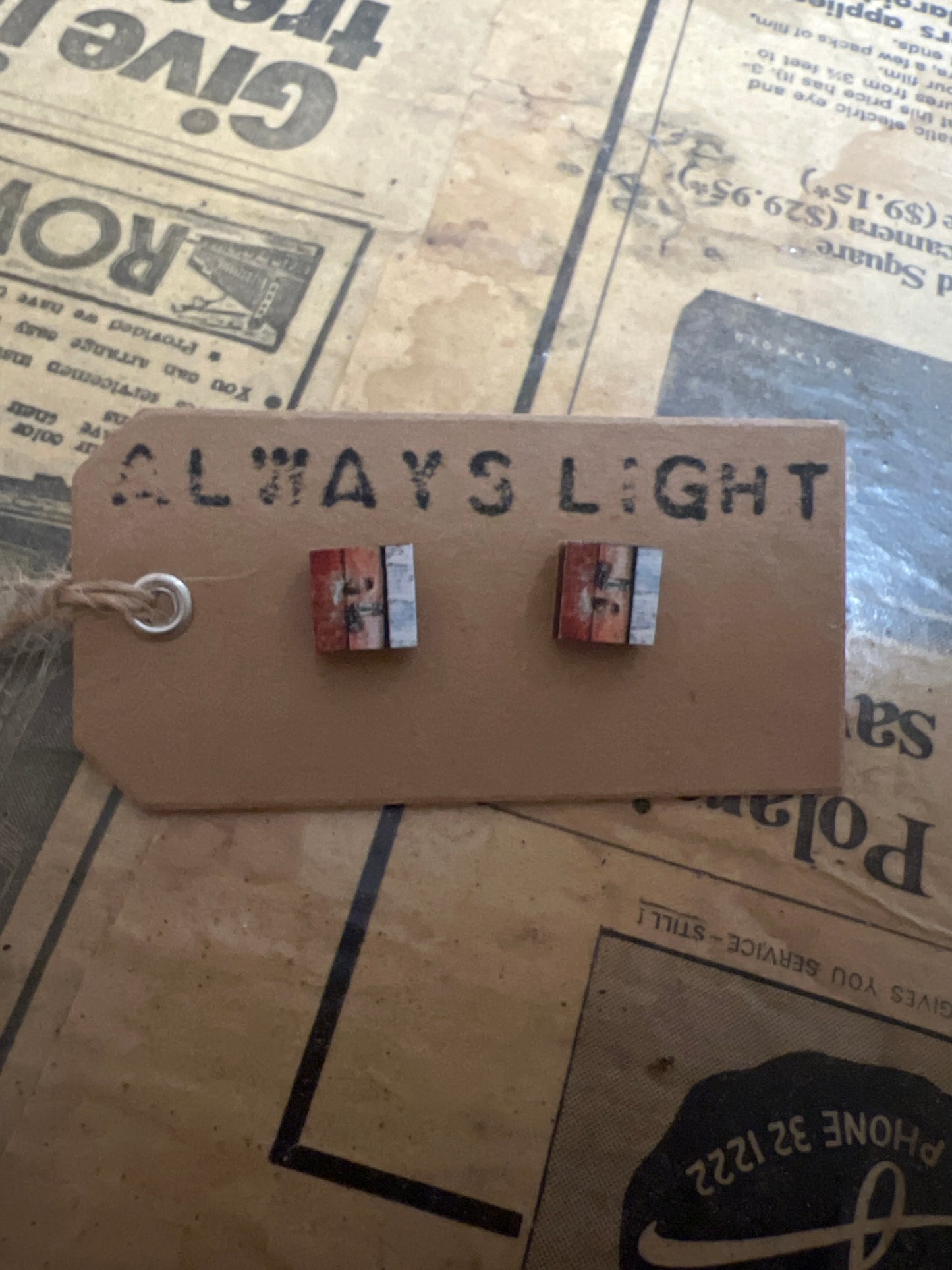 House Door Earrings (1x1cm)