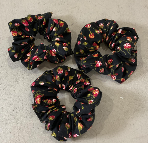 Black & Rose Scrunchie