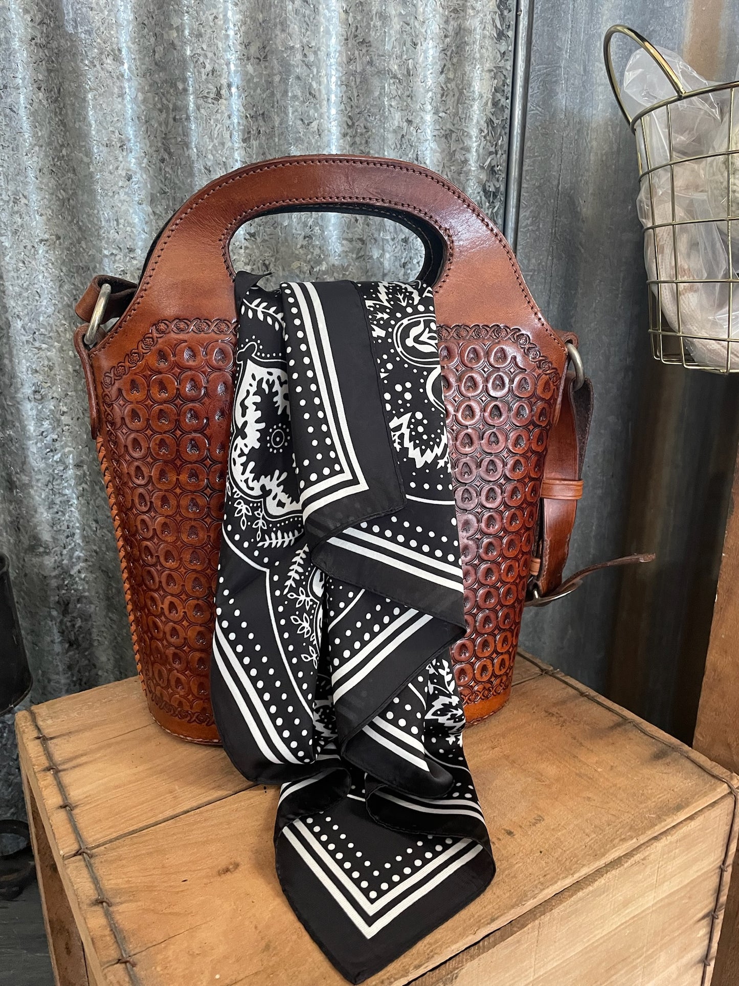 Black & White Paisley Wild Rag