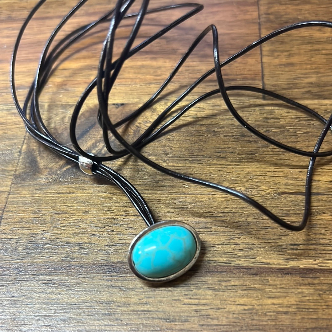 Leather Turquoise Clavicle Necklace