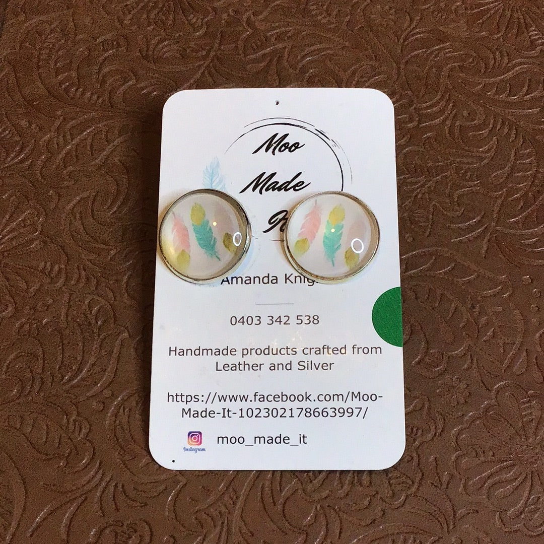 Pastel feather stud earrings -M011