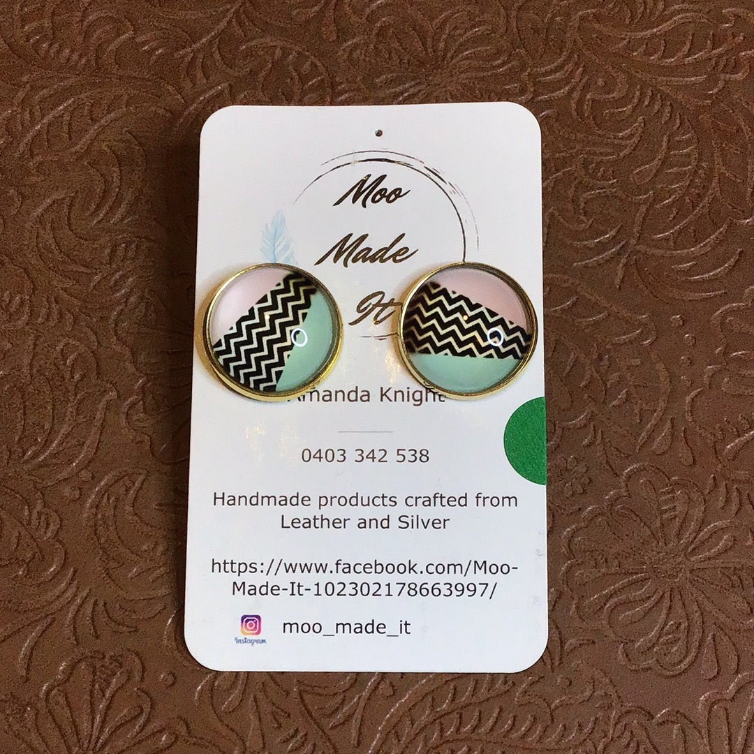 Geometric stud earrings -M009