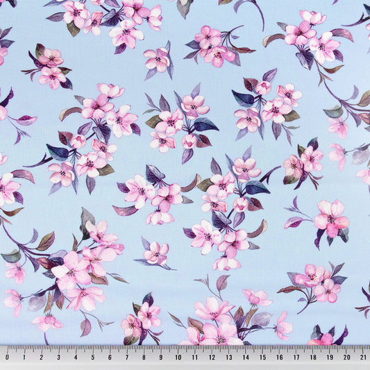 Gutermann Blooms  - Floret Blue - Fat Quarter