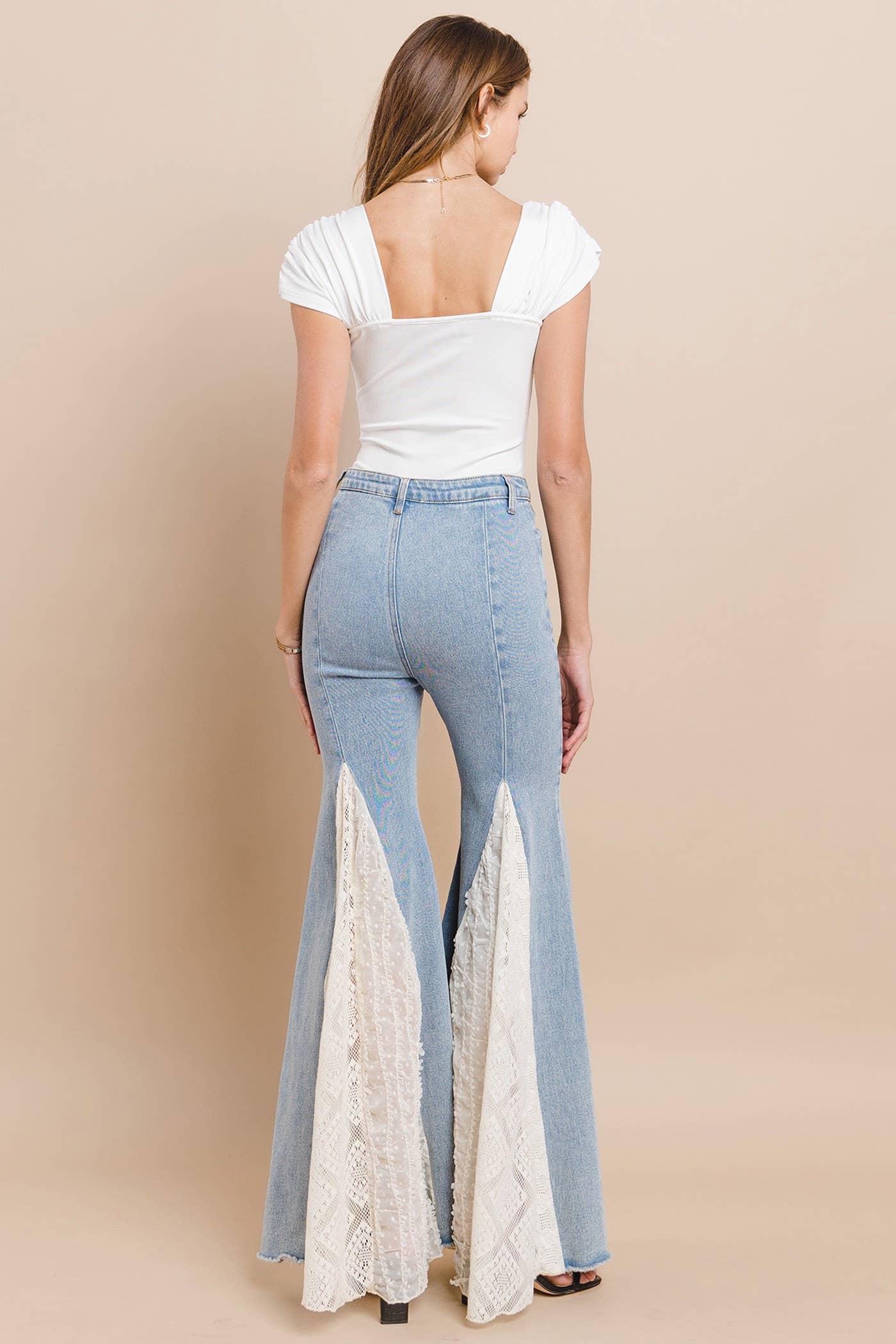 LACE DETAIL WIDE LEG JEANS LIGHT DENIM