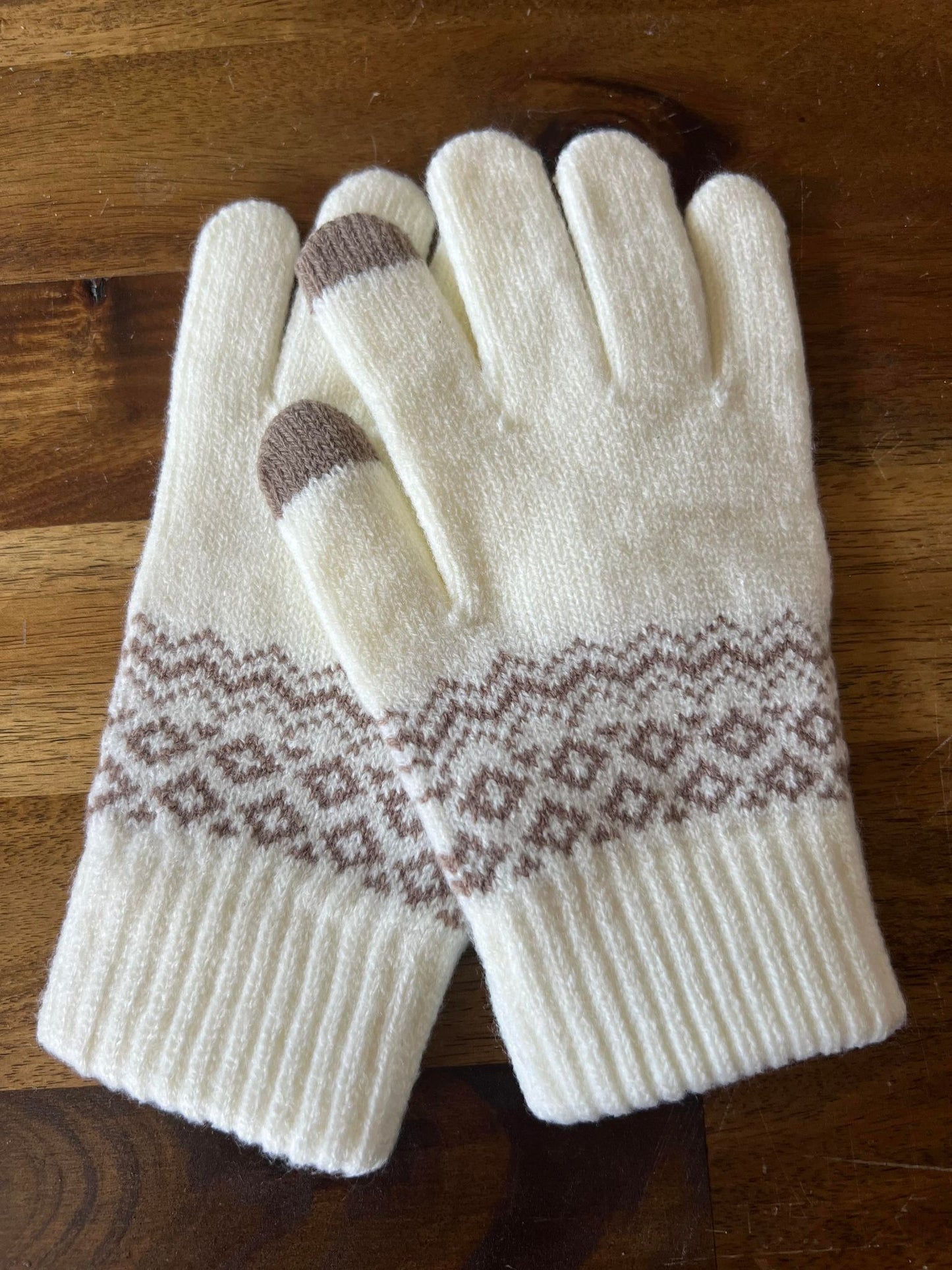 Cream Knit Gloves